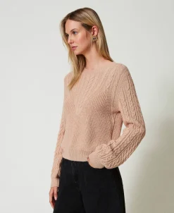 Pull En Laine Mélangée Avec Torsades