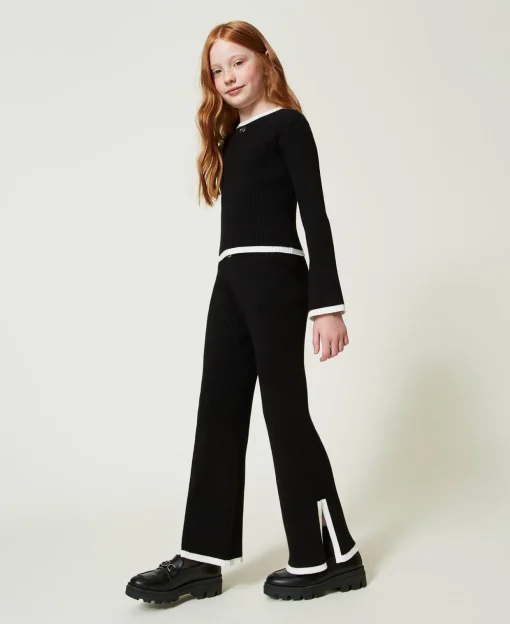 Pull Et Pantalon Ample Avec Finition Côtelée