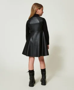 Robe Courte Avec Boucle Oval T