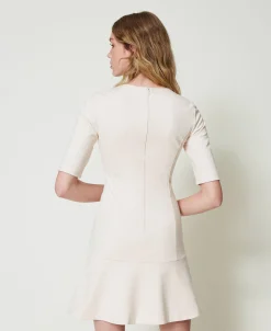 Robe Courte Avec Bride Oval T