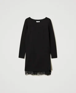 Robe Courte Avec Dentelle