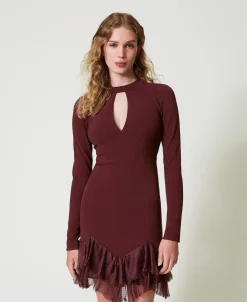 Robe Courte Avec Volants Plissés En Tulle