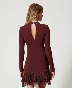 Robe Courte Avec Volants Plissés En Tulle
