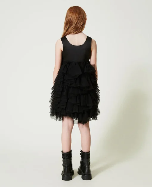Robe Courte Avec Volants En Tulle