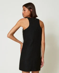 Robe Courte Effet Tissu Natté Avec Perles