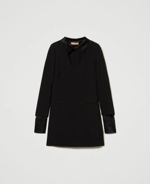 Robe Courte En Crêpe Avec Détails En Satin
