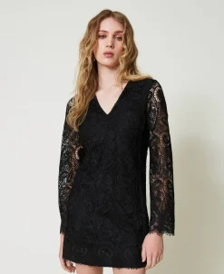 Robe Courte En Dentelle Macramé