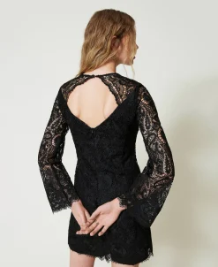 Robe Courte En Dentelle Macramé
