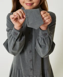 Robe Courte En Flanelle Avec Cravate
