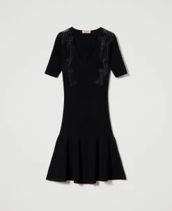 Robe Courte En Maille Avec Dentelle