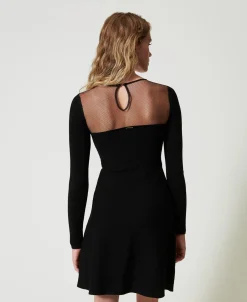Robe Courte En Maille Avec Tulle Et Broderie