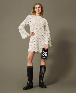 Robe Courte En Maille Crochet