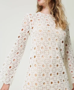 Robe Courte En Maille Crochet