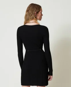 Robe Courte En Maille Côtelée Avec Ceinture