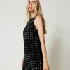 Robe Courte En Velours Brodé Avec Encolure Américaine