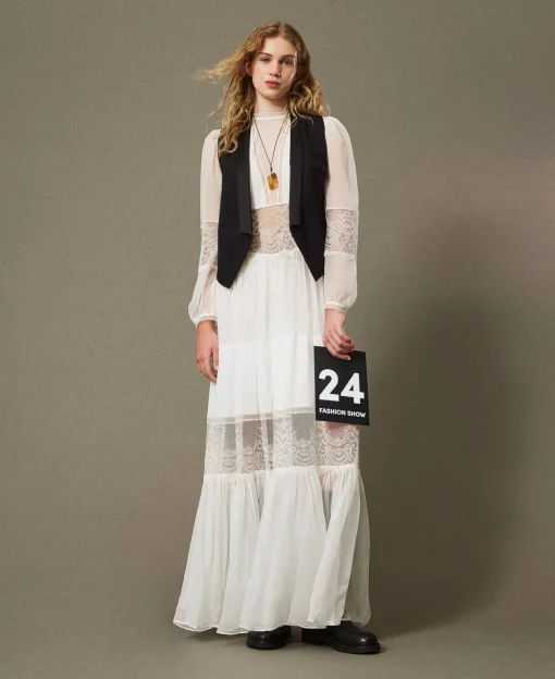 Robe En Crépon De Soie Avec Dentelle