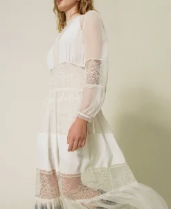 Robe En Crépon De Soie Avec Dentelle