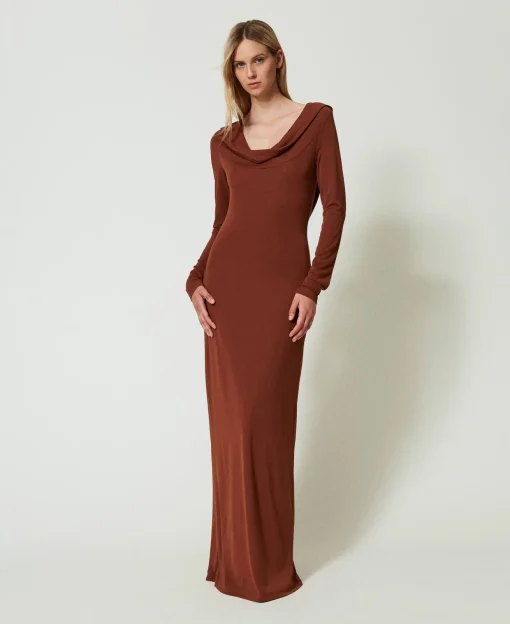 Robe Longue Avec Col Drapé