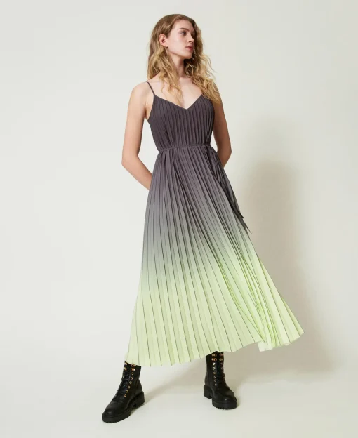 Robe Longue En Crêpe Georgette Plissé Imprimé