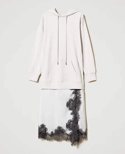 Robe Longue En Molleton Et Satin