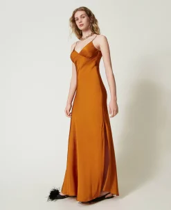 Robe Longue En Satin Avec Bretelles Spaghetti