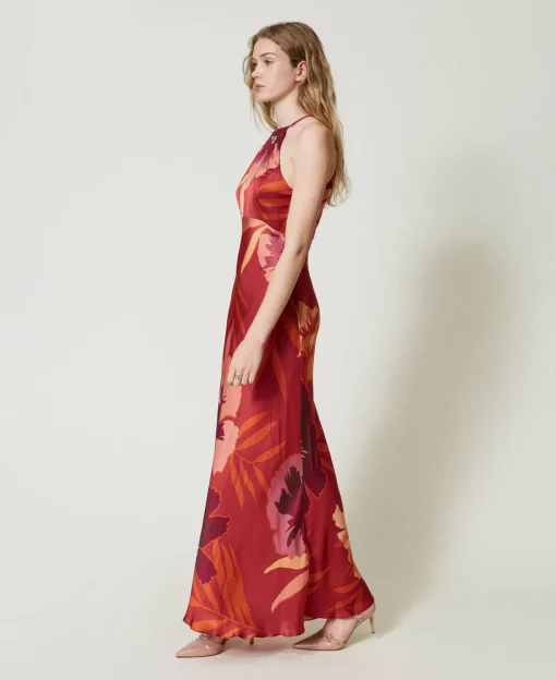 Robe Longue En Satin Floral Avec Encolure Américaine