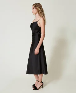 Robe Midi En Satin Avec Drapé