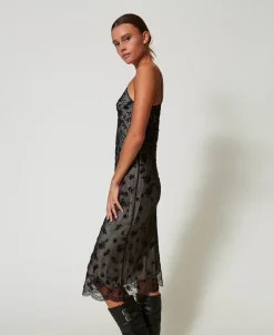 Robe Midi En Tulle Avec Broderie Réalisée à La Main