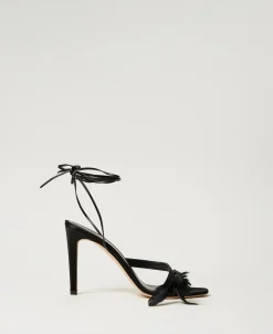 Sandales Avec Lacets Et Plumes