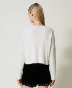 Short En Velours Brodé
