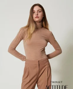 T Col Montant Slim