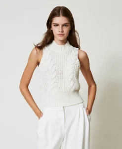 Top En Maille Avec Côtes Et Torsades