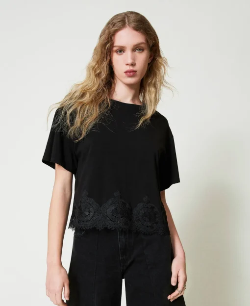 T-shirt Cropped Avec Dentelle Macramé
